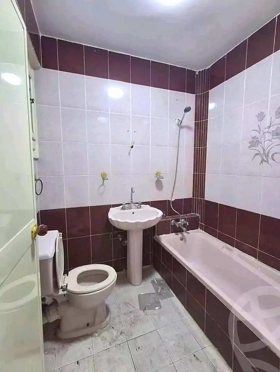 https://aqarmap.com.eg/ar/listing/7304213-for-sale-alexandria-al-agamy-lbytsh-saad-zaghloul-st