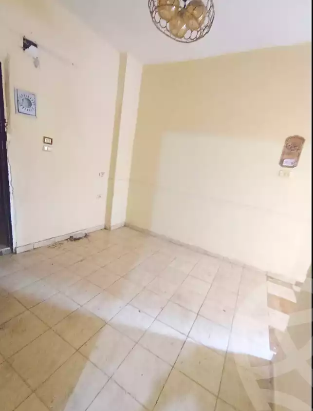 https://aqarmap.com.eg/en/listing/7304288-for-sale-cairo-helwan-helwan-el-sharkeya-ismael-kamel-st