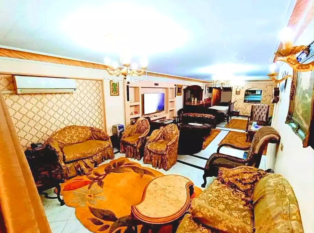 https://aqarmap.com.eg/ar/listing/7304575-for-sale-alexandria-sydy-bshr-sydy-bshr-bhry-shr-khld-bn-lwlyd