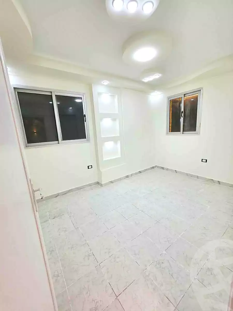 https://aqarmap.com.eg/en/listing/7304633-for-sale-alexandria-al-agamy-shataa-el-nakheel