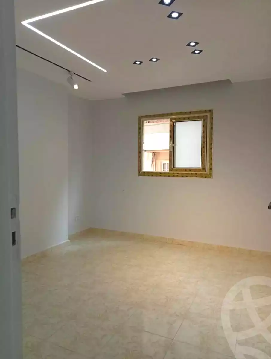 https://aqarmap.com.eg/ar/listing/7304692-for-sale-alexandria-sydy-bshr-sydy-bshr-bhry-shr-mhmd-njyb