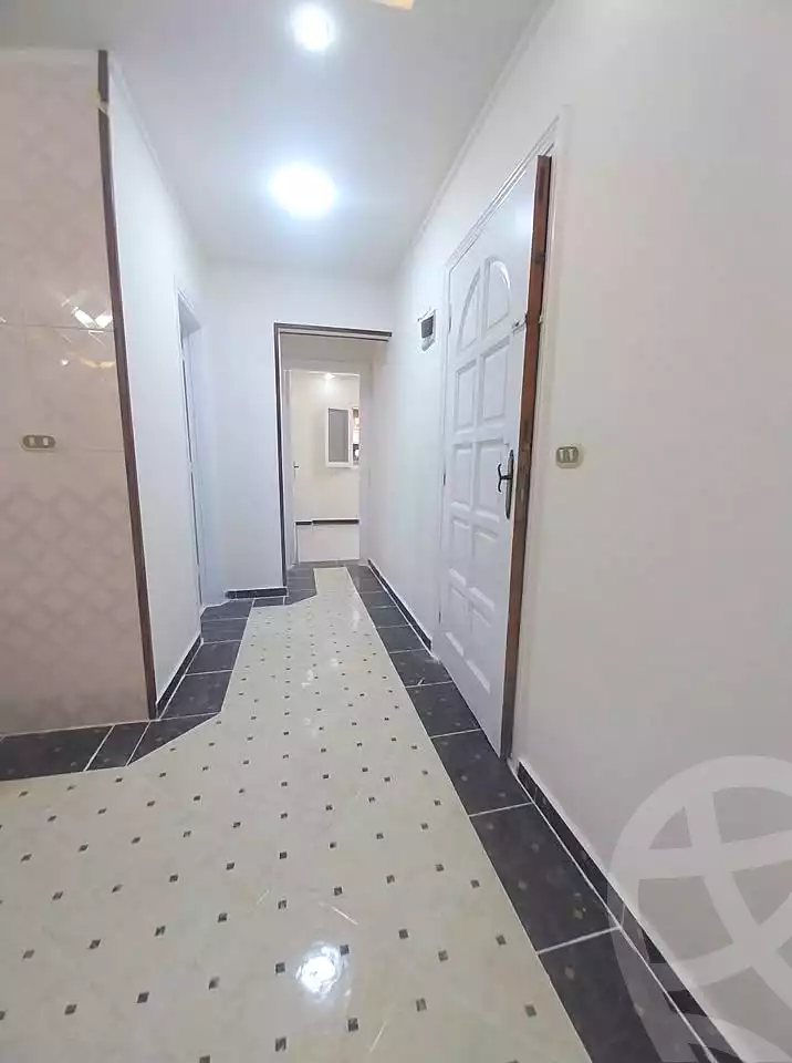 https://aqarmap.com.eg/en/listing/7305031-for-sale-alexandria-al-agamy-shataa-el-nakheel