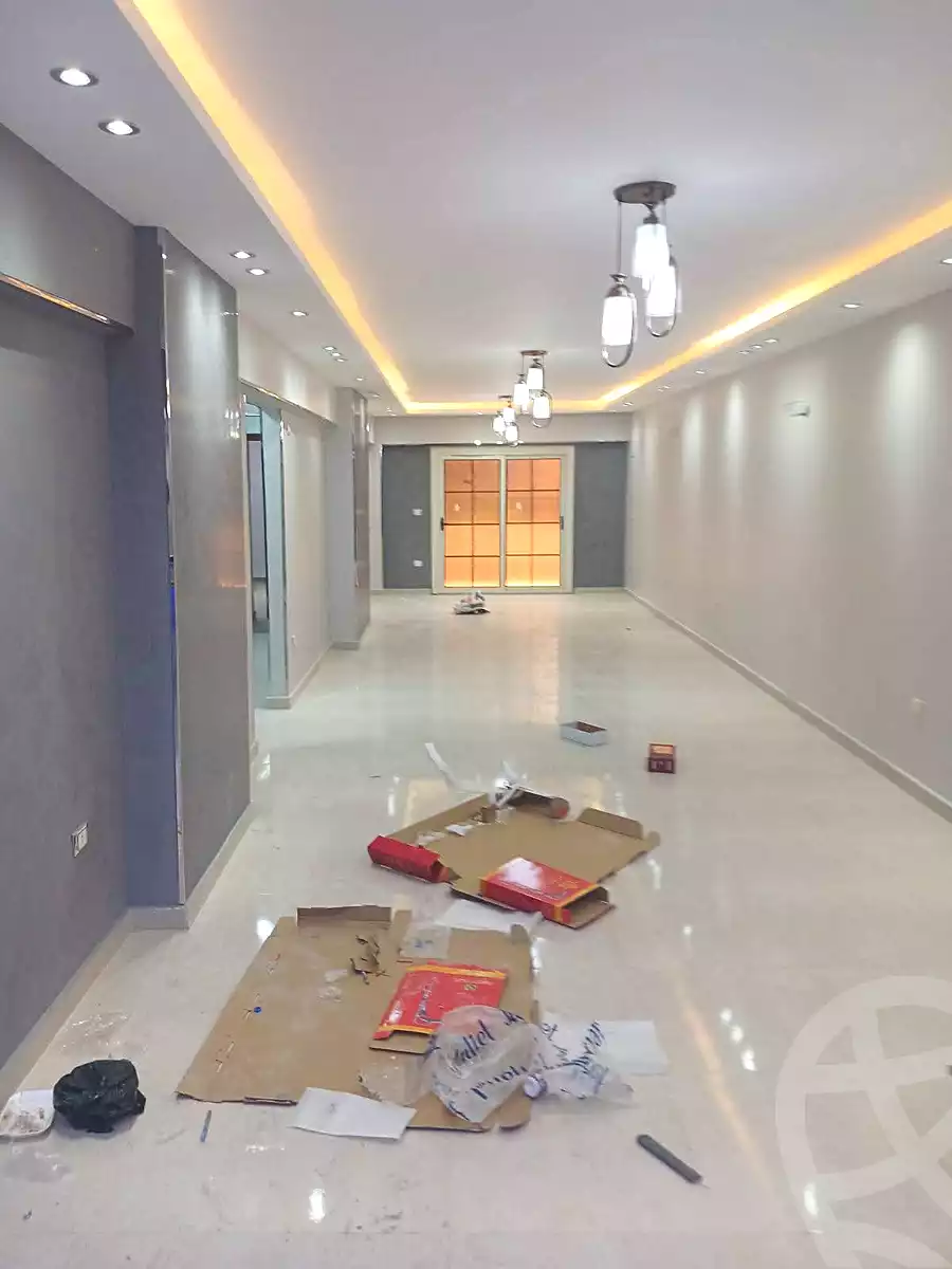 https://aqarmap.com.eg/ar/listing/7305094-for-sale-cairo-helwan-mostafa-fahmy-st