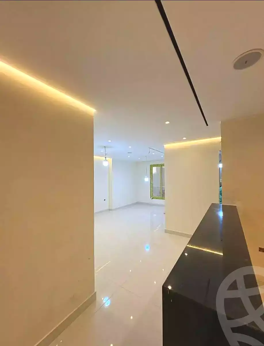 https://aqarmap.com.eg/ar/listing/7305250-for-sale-alexandria-moharram-bey
