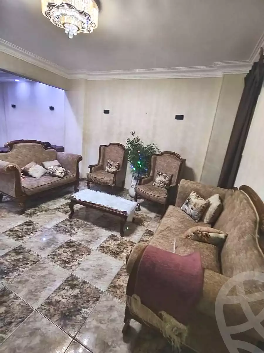https://aqarmap.com.eg/en/listing/7305259-for-sale-cairo-helwan-hadayek-helwan-nile-corniche-st