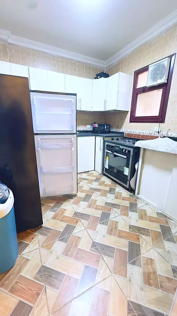 https://aqarmap.com.eg/ar/listing/7305482-for-rent-cairo-6th-of-october-el-ahyaa-neighborhood-1st