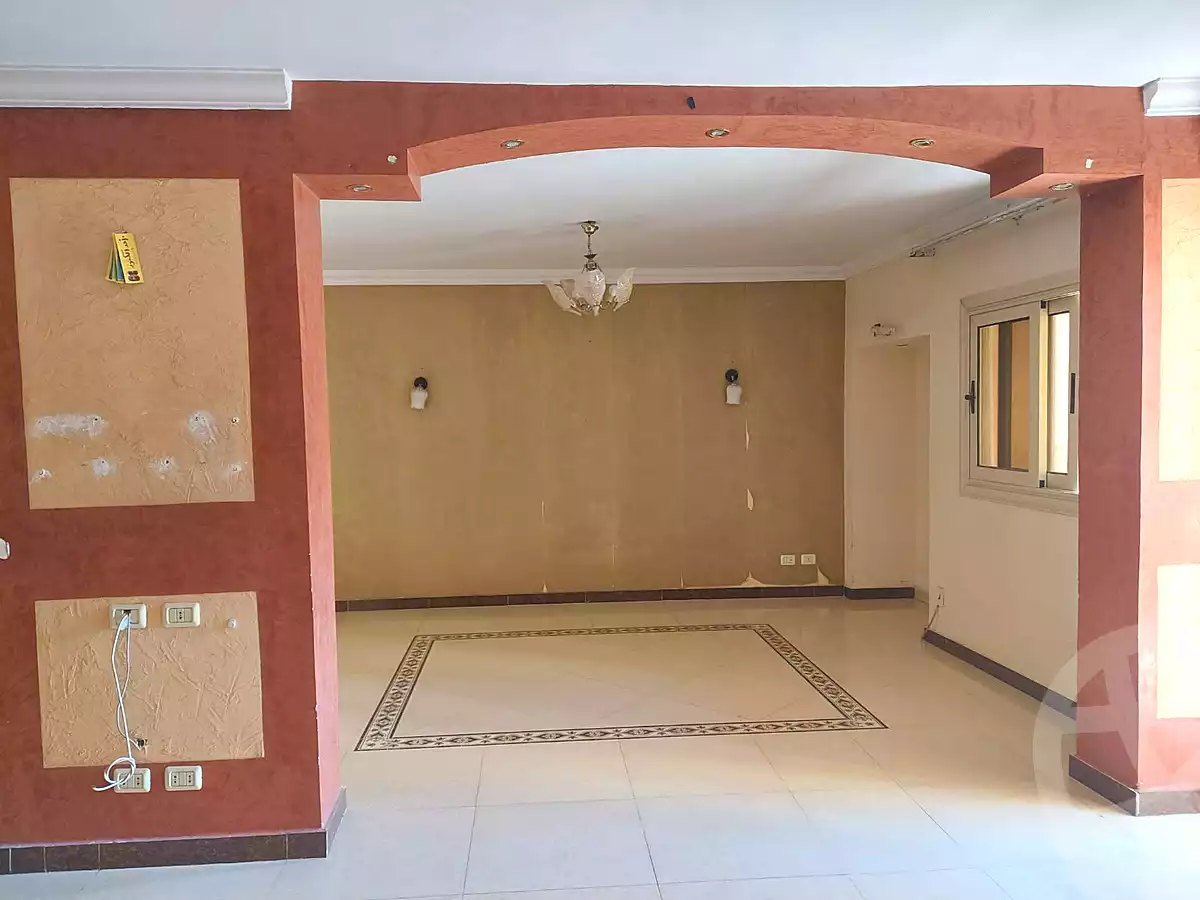 https://aqarmap.com.eg/en/listing/7305481-for-sale-cairo-helwan-helwan-el-sharkeya-thabit-basha-st