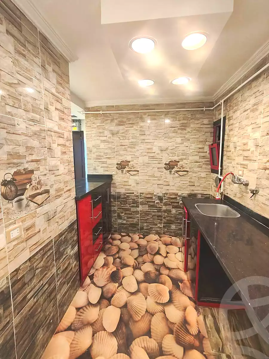 https://aqarmap.com.eg/ar/listing/7305526-for-sale-alexandria-sydy-bshr-sydy-bshr-bhry-shr-khld-bn-lwlyd