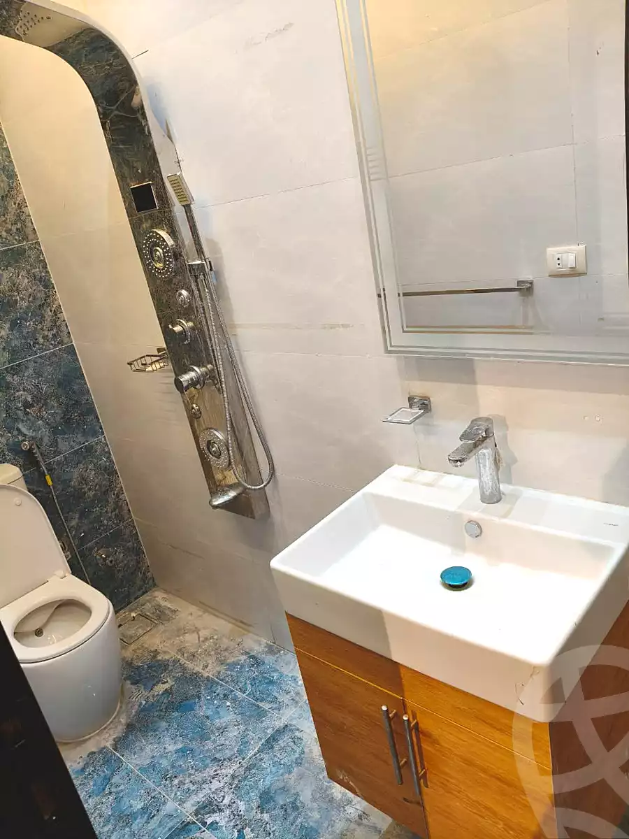 https://aqarmap.com.eg/ar/listing/7305604-for-rent-cairo-6th-of-october-el-ahyaa-neighborhood-1st-eighth-neighborhood