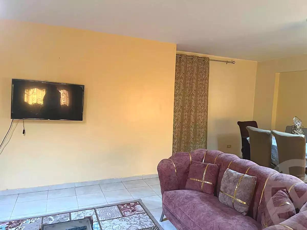 https://aqarmap.com.eg/ar/listing/7305636-for-rent-cairo-6th-of-october-el-ahyaa-neighborhood-1st