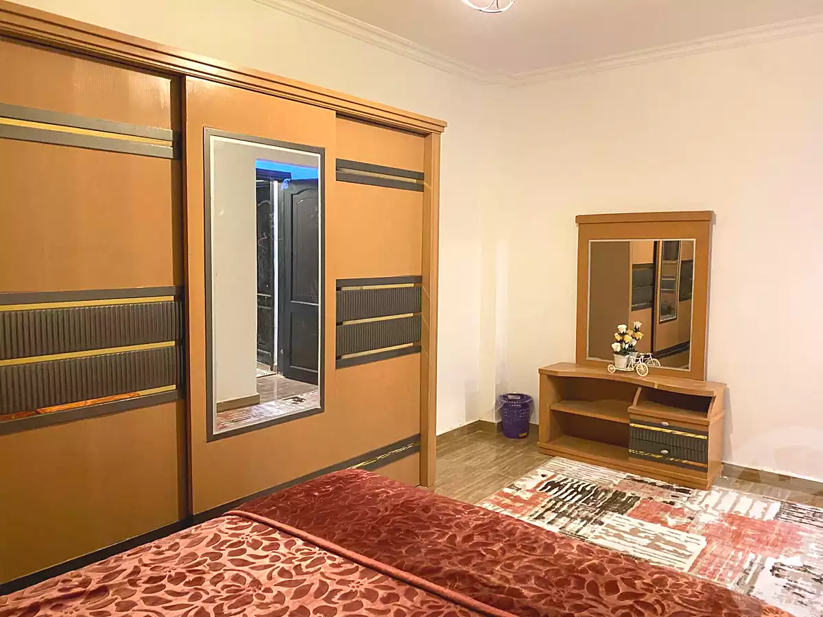 https://aqarmap.com.eg/en/listing/7305654-for-rent-cairo-6th-of-october-compounds-skn-msr