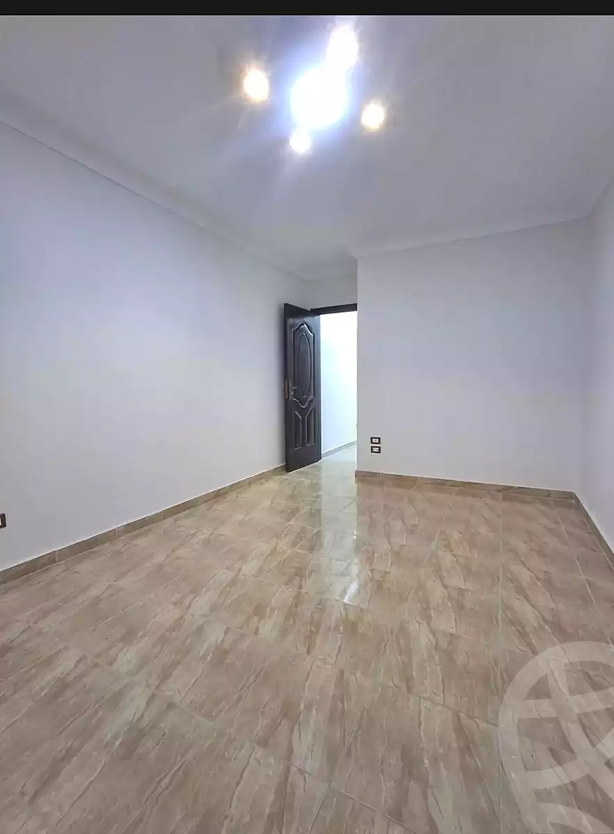 https://aqarmap.com.eg/ar/listing/7306010-for-sale-alexandria-sydy-bshr-sydy-bshr-bhry