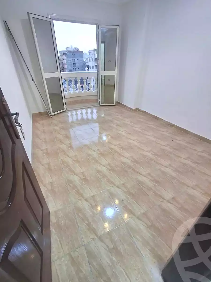 https://aqarmap.com.eg/ar/listing/7306010-for-sale-alexandria-sydy-bshr-sydy-bshr-bhry