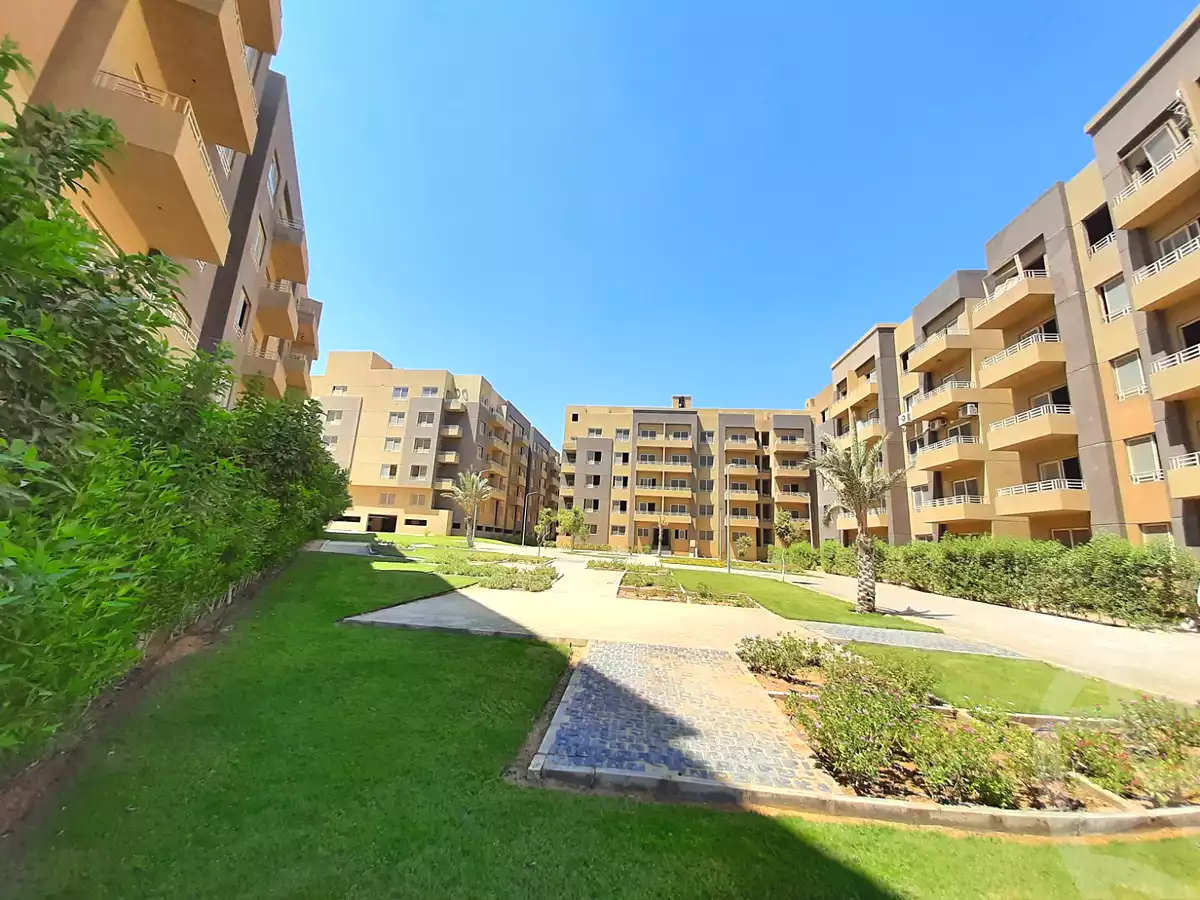 https://aqarmap.com.eg/en/listing/7306164-for-sale-cairo-new-cairo-compounds-kattameya-gardens