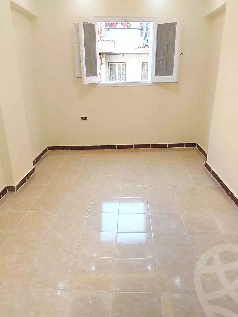 https://aqarmap.com.eg/ar/listing/7306260-for-sale-alexandria-al-agamy-shataa-el-nakheel