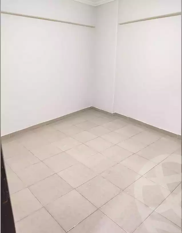 https://aqarmap.com.eg/ar/listing/7306284-for-sale-alexandria-sydy-bshr-sydy-bshr-bhry-gamal-abd-el-nasir-st