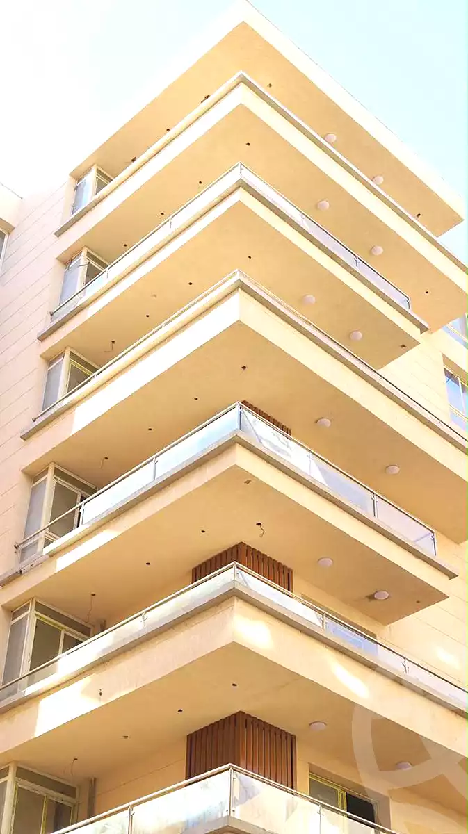 https://aqarmap.com.eg/ar/listing/7306347-for-sale-cairo-new-administrative-capital-r8-tj-msr