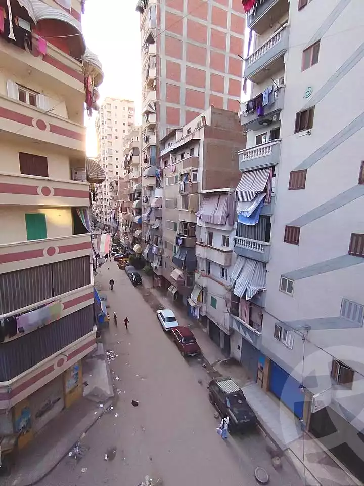 https://aqarmap.com.eg/ar/listing/7306358-for-sale-alexandria-sydy-bshr-sydy-bshr-qbly