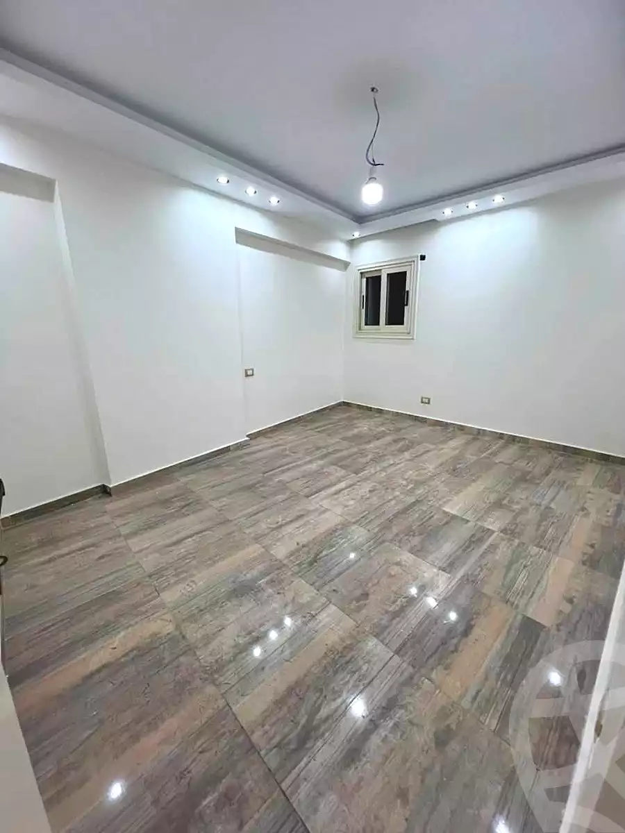 https://aqarmap.com.eg/en/listing/7306466-for-sale-alexandria-sydy-bshr-sydy-bshr-bhry-shr-mhmwd-l-yswy