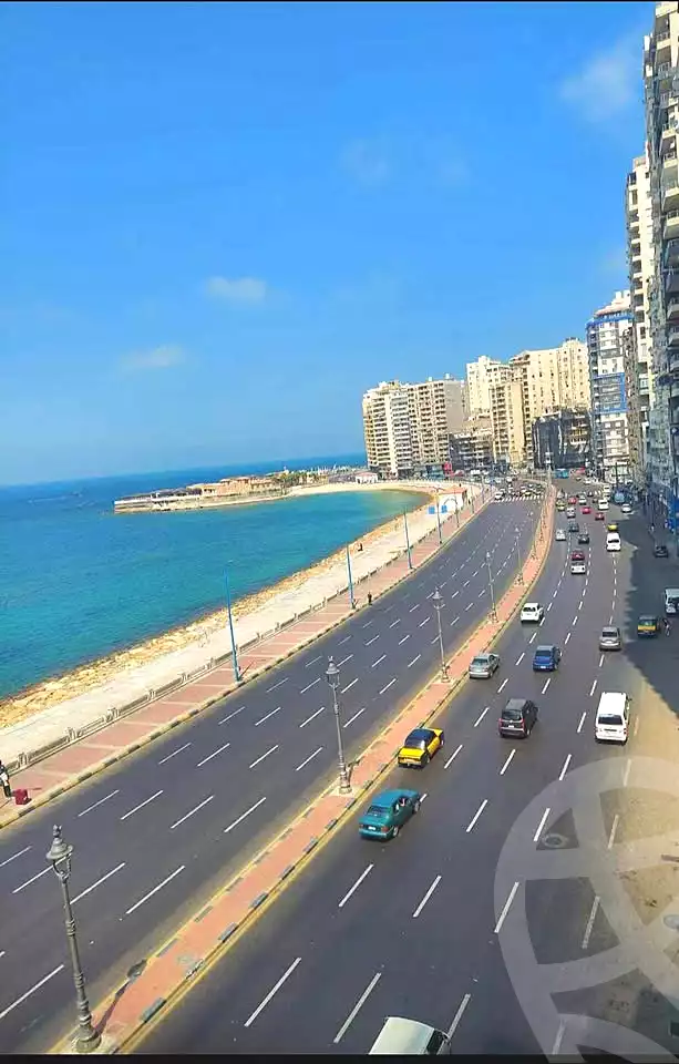 https://aqarmap.com.eg/ar/listing/7306520-for-sale-alexandria-sydy-bshr-tryq-ljysh