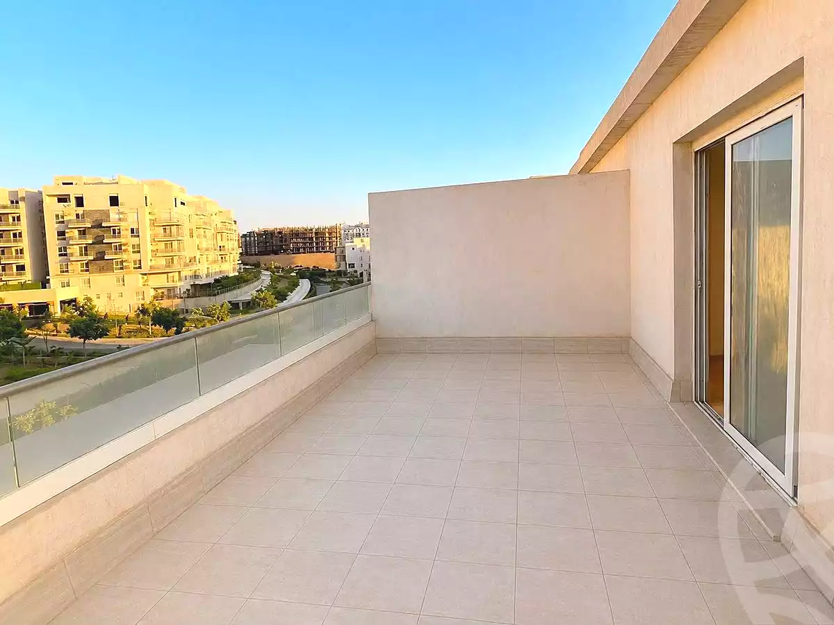 https://aqarmap.com.eg/ar/listing/7306474-for-sale-cairo-new-cairo-compounds-mwntn-fyw-y-syty-lagoon-beach-park-mountain-view-icity