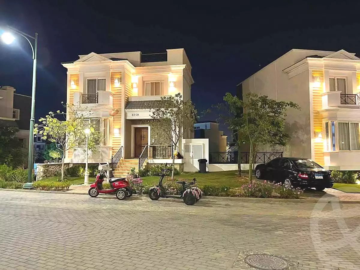 https://aqarmap.com.eg/ar/listing/7306474-for-sale-cairo-new-cairo-compounds-mwntn-fyw-y-syty-lagoon-beach-park-mountain-view-icity