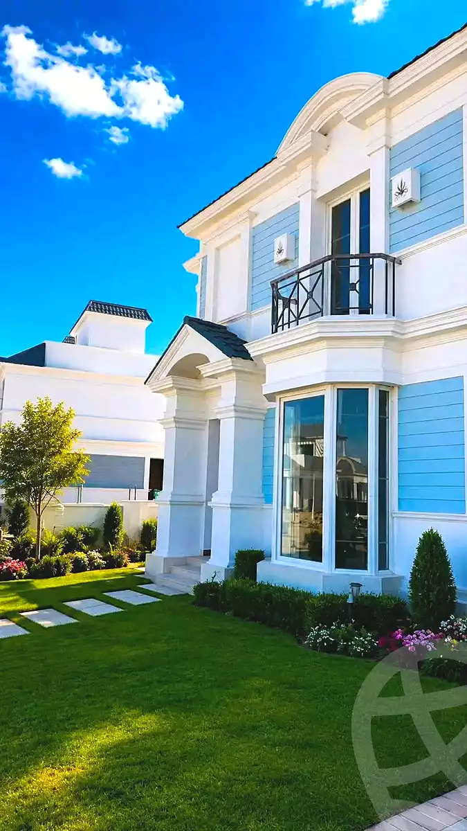https://aqarmap.com.eg/ar/listing/7306545-for-sale-cairo-new-cairo-compounds-mountain-view1-1-compound