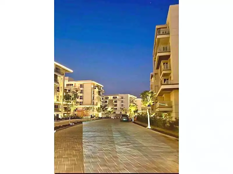 https://aqarmap.com.eg/ar/listing/7306547-for-sale-cairo-new-cairo-compounds-mwntn-fyw-y-syty-mountain-park-mountain-view-icity