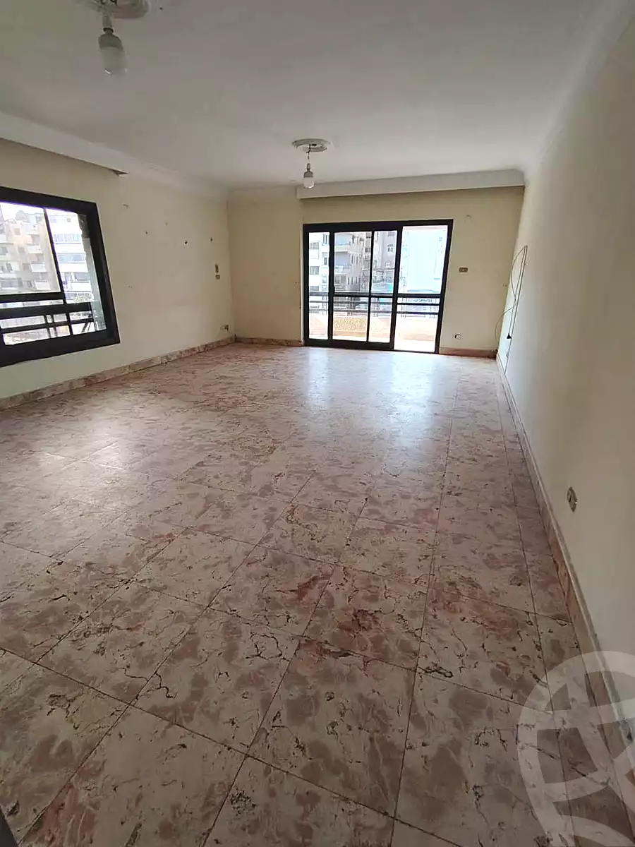 https://aqarmap.com.eg/ar/listing/7306715-for-rent-cairo-el-haram-kyrw-mwl