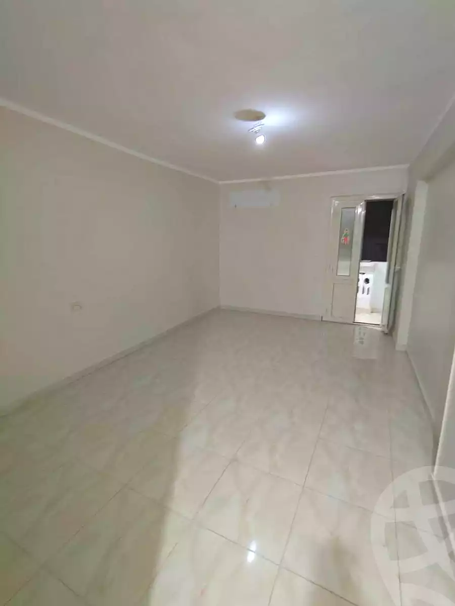 https://aqarmap.com.eg/ar/listing/7306755-for-rent-cairo-ain-shams-mnshy-lthryr