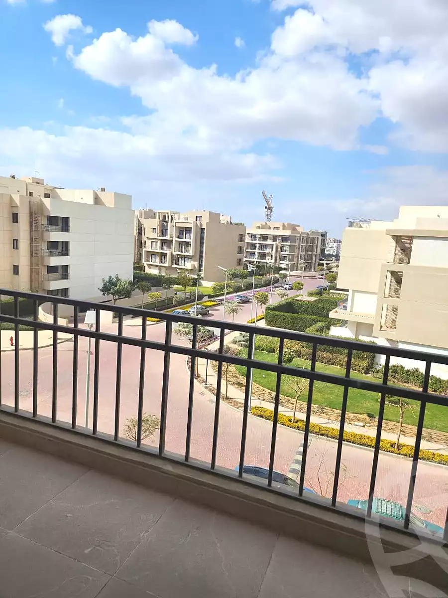 3 BR Apartment in Fifth Square Al Marasem, photo 2 of 15