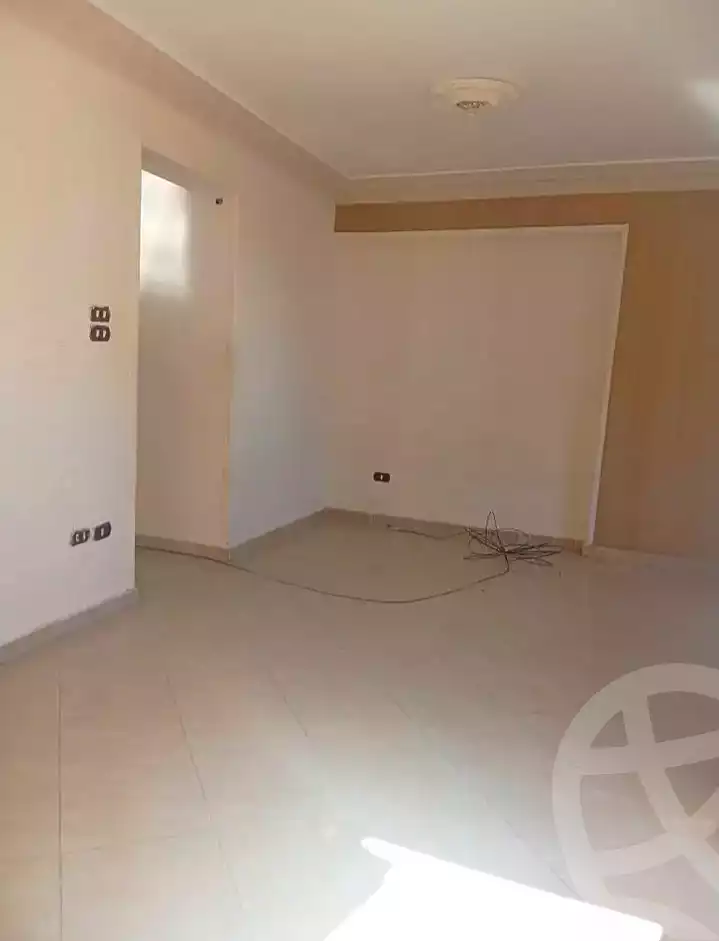 https://aqarmap.com.eg/ar/listing/7306973-for-rent-alexandria-miami-mahmoud-el-isawy-st