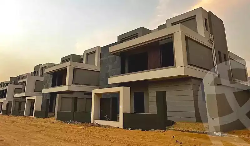 https://aqarmap.com.eg/en/listing/7306958-for-sale-cairo-new-cairo-compounds-el-patio-town-compound-la-vista