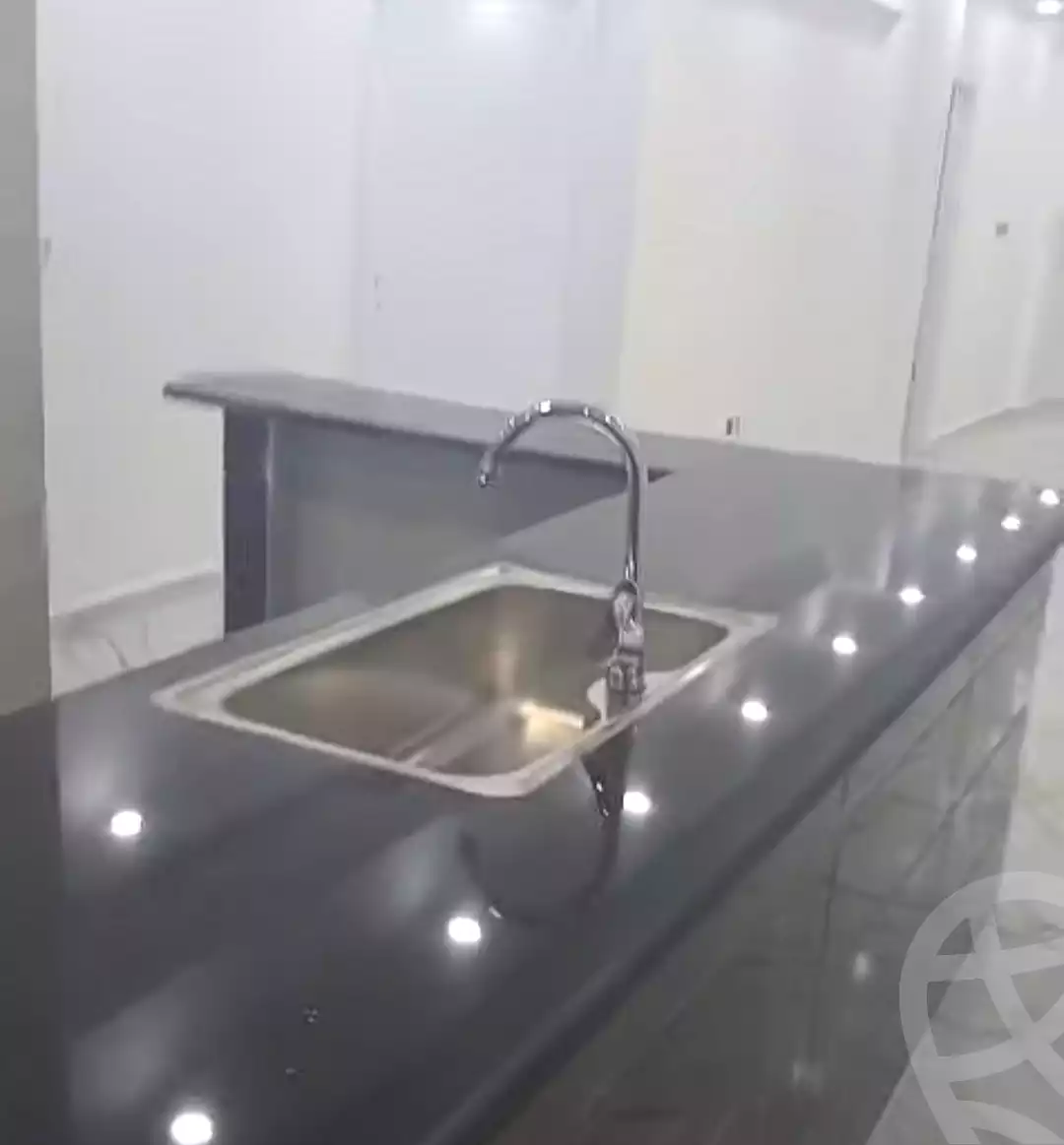 https://aqarmap.com.eg/ar/listing/7307003-for-rent-alexandria-al-agamy-lbytsh-shahr-al-assal-st