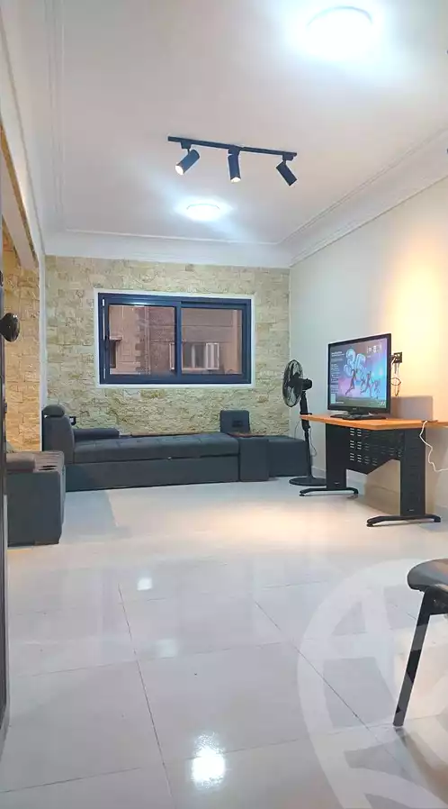 https://aqarmap.com.eg/en/listing/7307220-for-rent-cairo-faisal-kafr-tohormos-queen-nazli-st