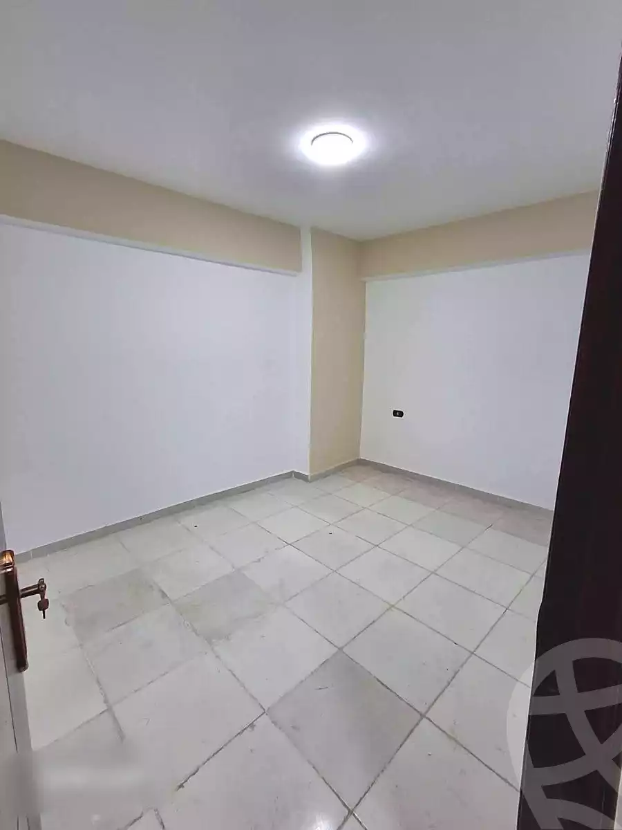 https://aqarmap.com.eg/en/listing/7307459-for-sale-alexandria-lsywf-el-falki