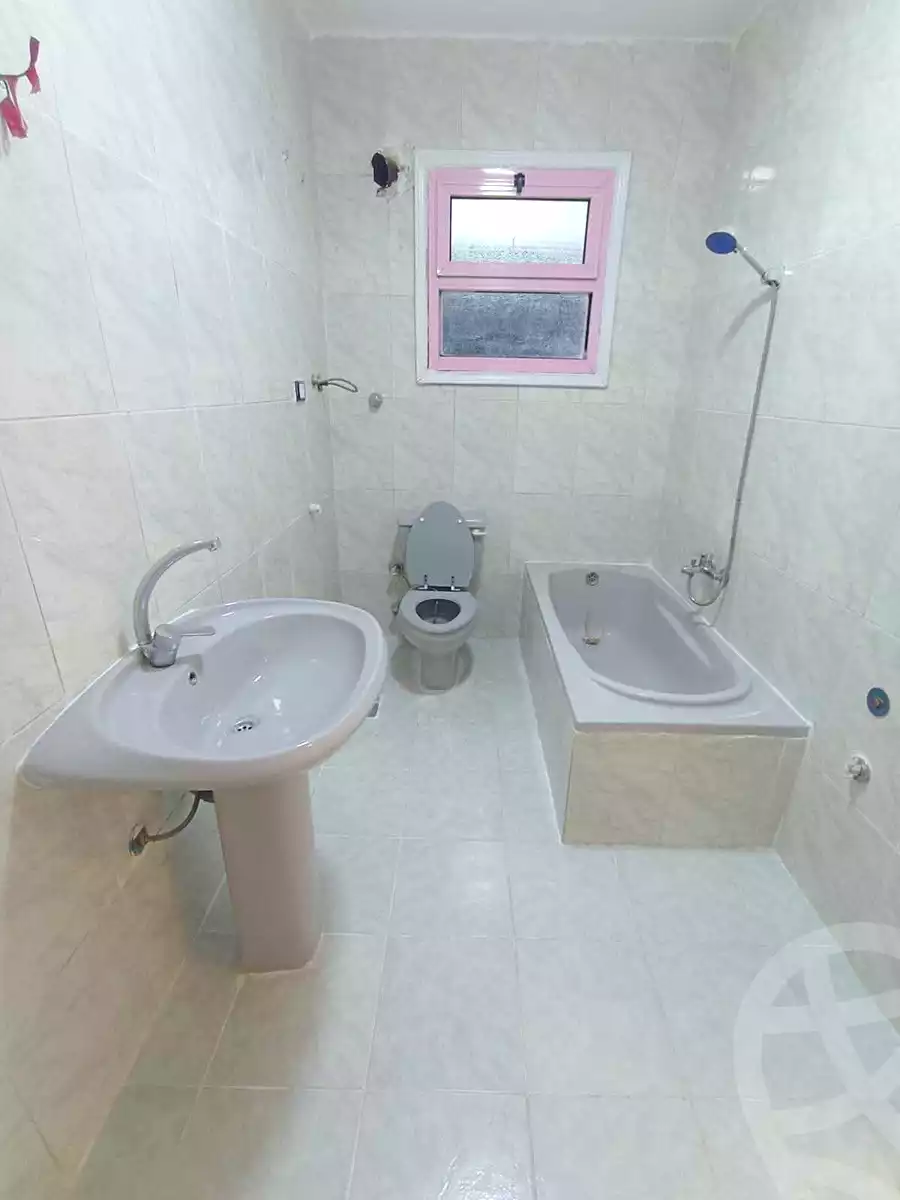 https://aqarmap.com.eg/ar/listing/7307520-for-sale-alexandria-al-agamy