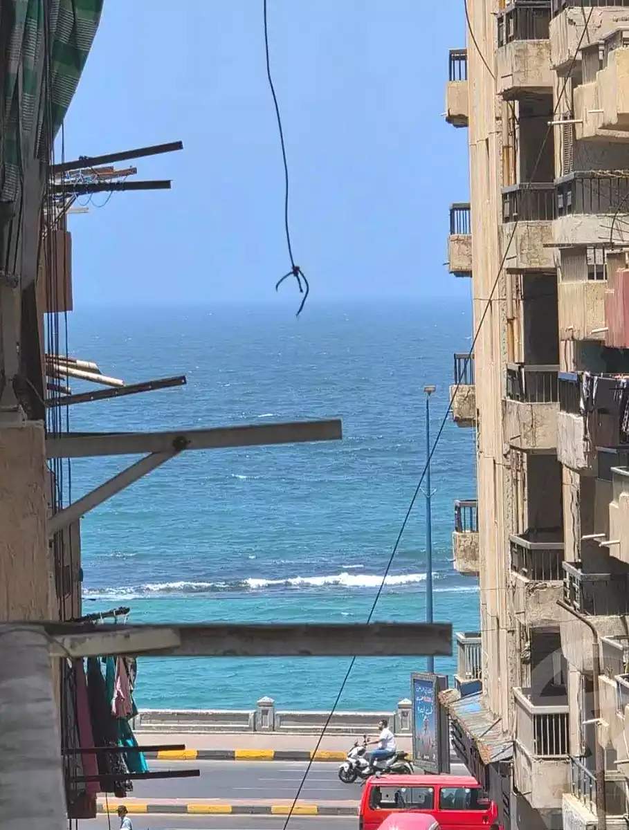 https://aqarmap.com.eg/en/listing/7307532-for-sale-alexandria-el-asafra-shr-45