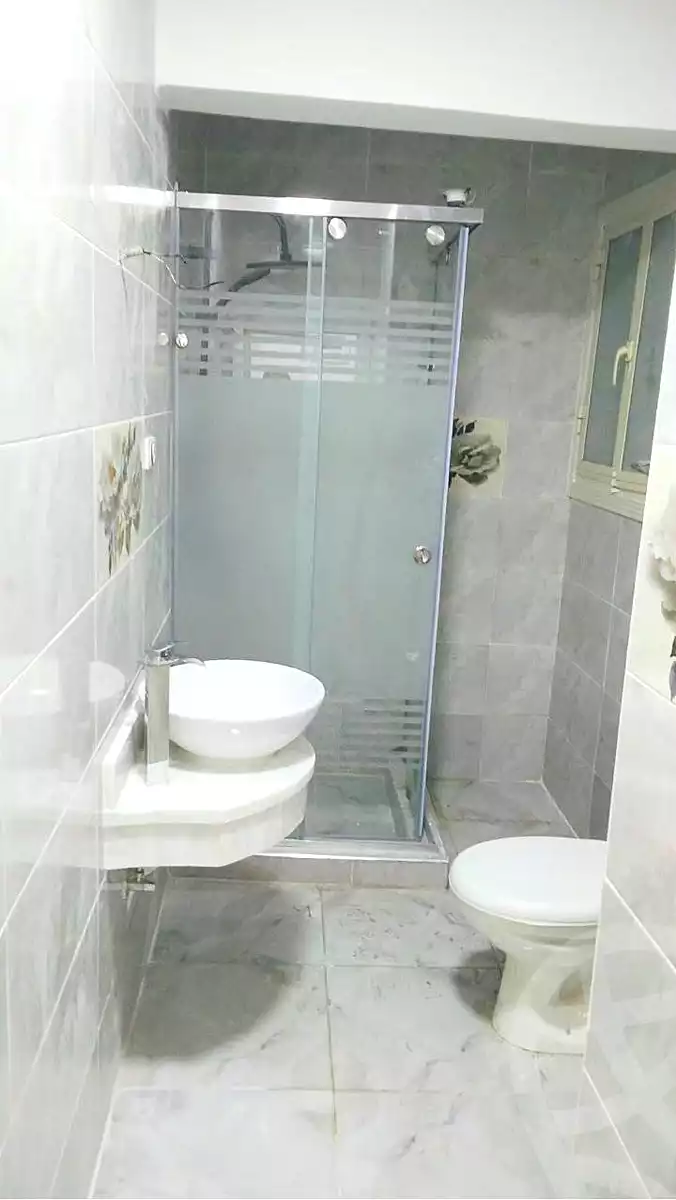 https://aqarmap.com.eg/ar/listing/7307503-for-sale-alexandria-el-asafra-shr-45