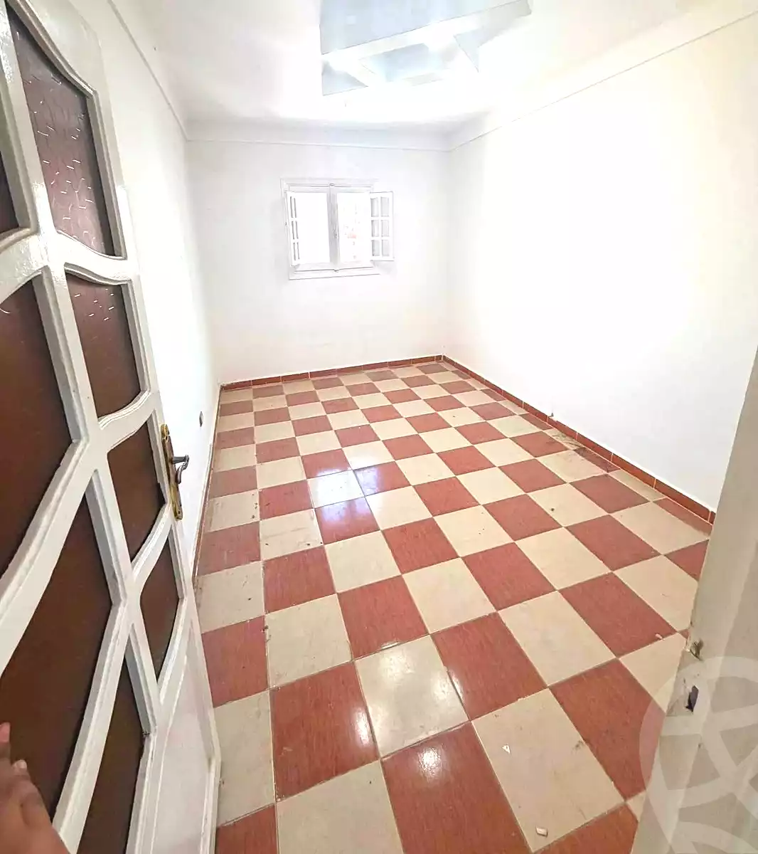 https://aqarmap.com.eg/ar/listing/7307550-for-sale-alexandria-lsywf-el-falki