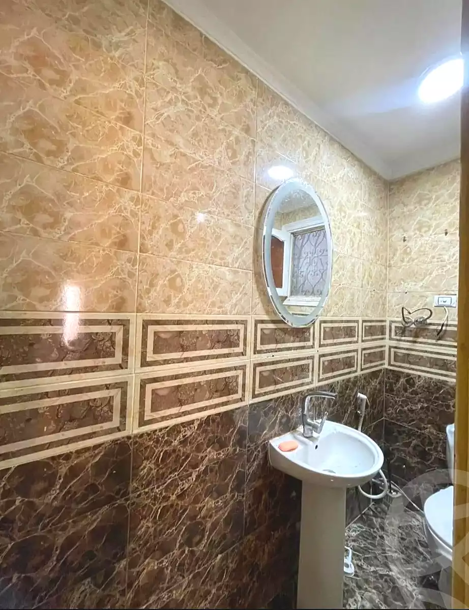 https://aqarmap.com.eg/en/listing/7307760-for-sale-alexandria-camp-cesar