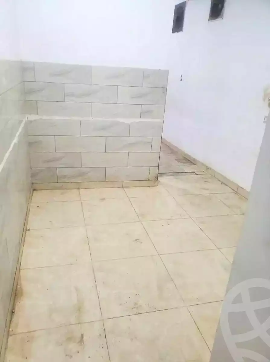 https://aqarmap.com.eg/ar/listing/7307838-for-rent-cairo-el-zaytun-lzytwn-lshrqy-toman-bai-st