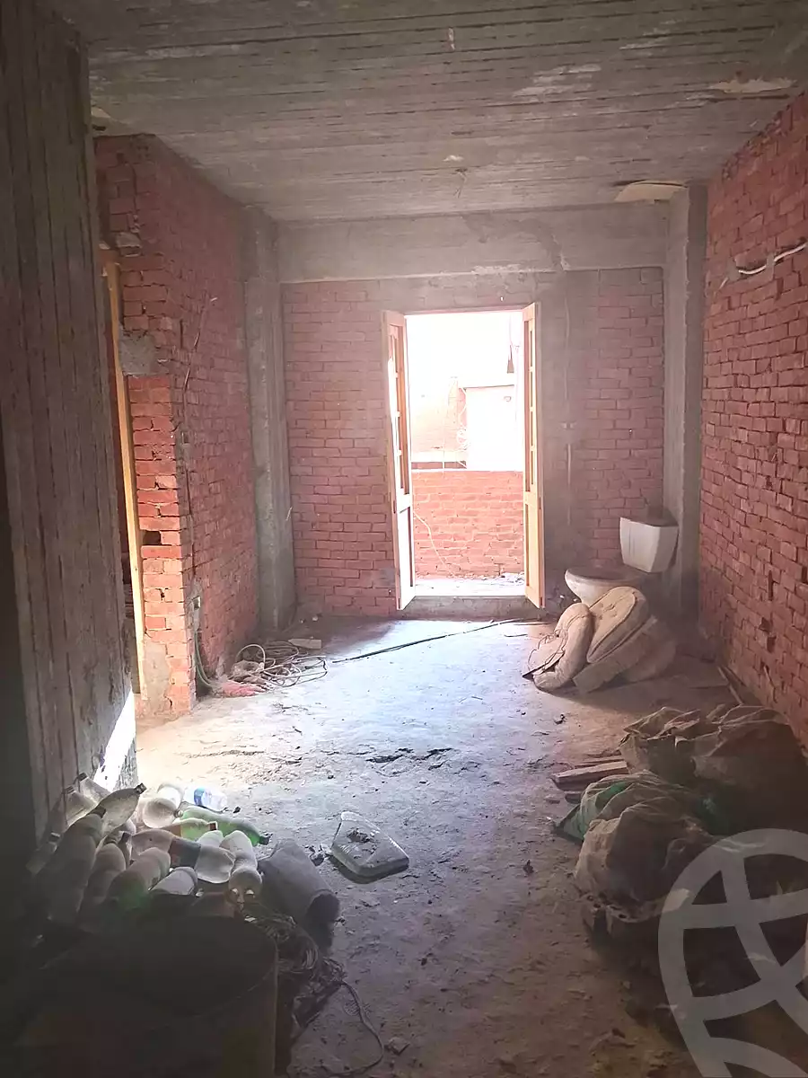 https://aqarmap.com.eg/en/listing/7307919-for-sale-alexandria-al-agamy-el-hanouvel-radwan-st