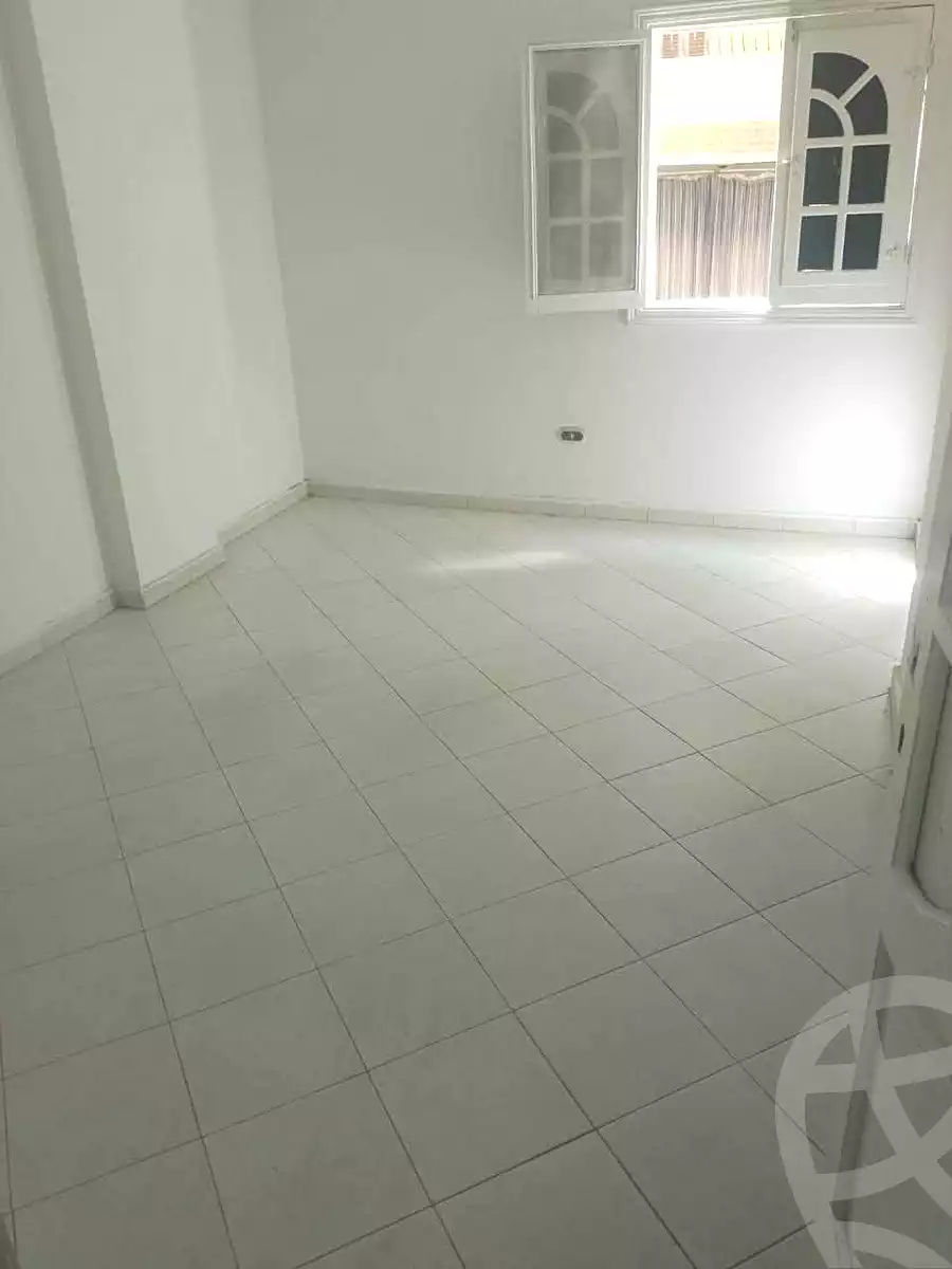 https://aqarmap.com.eg/ar/listing/7308071-for-rent-cairo-el-haram-shareaa-khatem-el-morsalen