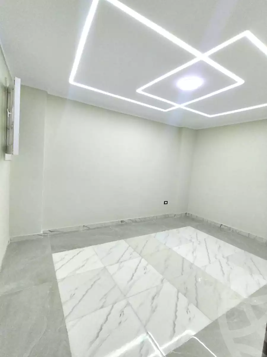 https://aqarmap.com.eg/en/listing/7308189-for-sale-alexandria-el-asafra-l-sfr-qbly