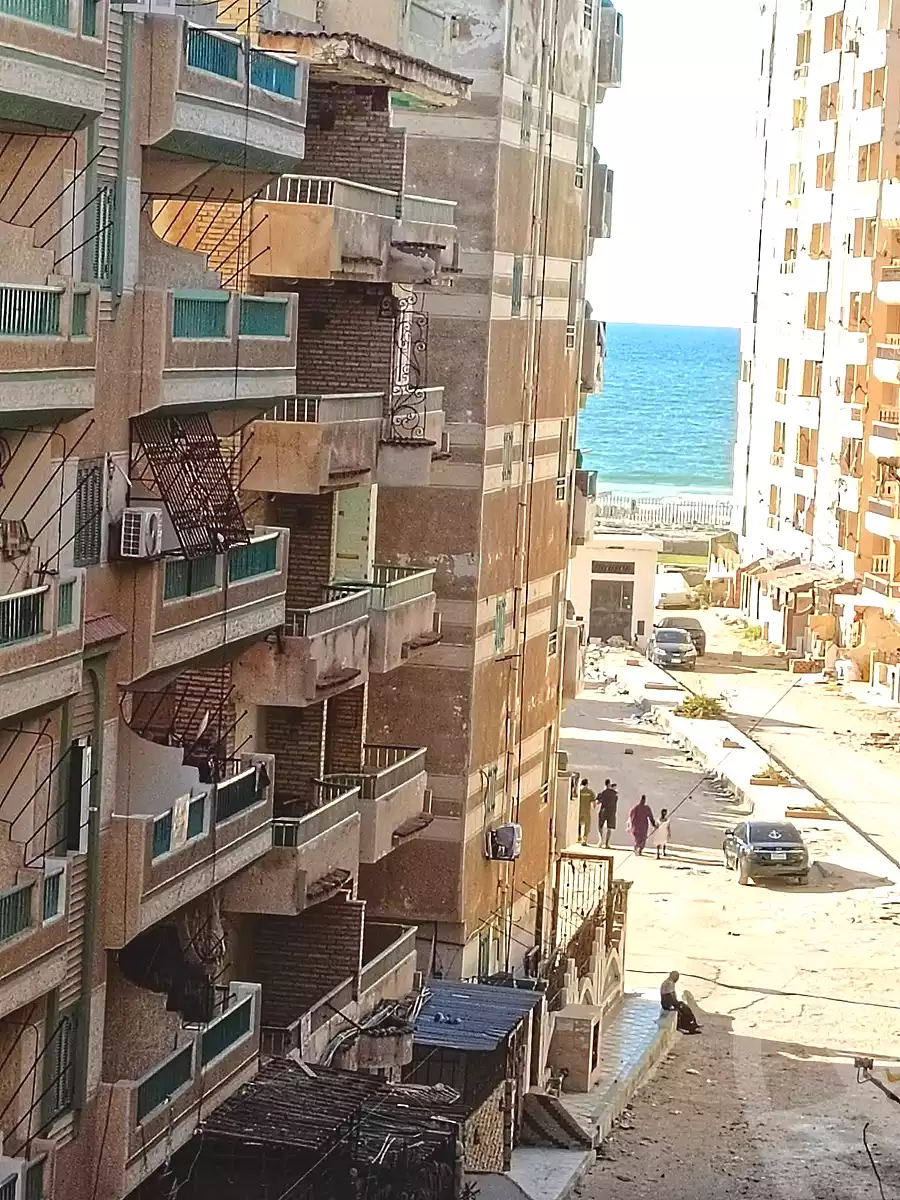 https://aqarmap.com.eg/ar/listing/7308269-for-sale-alexandria-al-agamy-shataa-el-nakheel