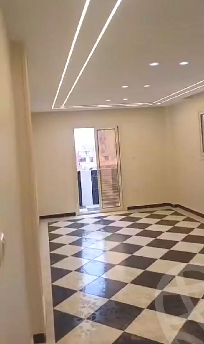 https://aqarmap.com.eg/ar/listing/7308581-for-sale-alexandria-al-agamy-el-hanouvel