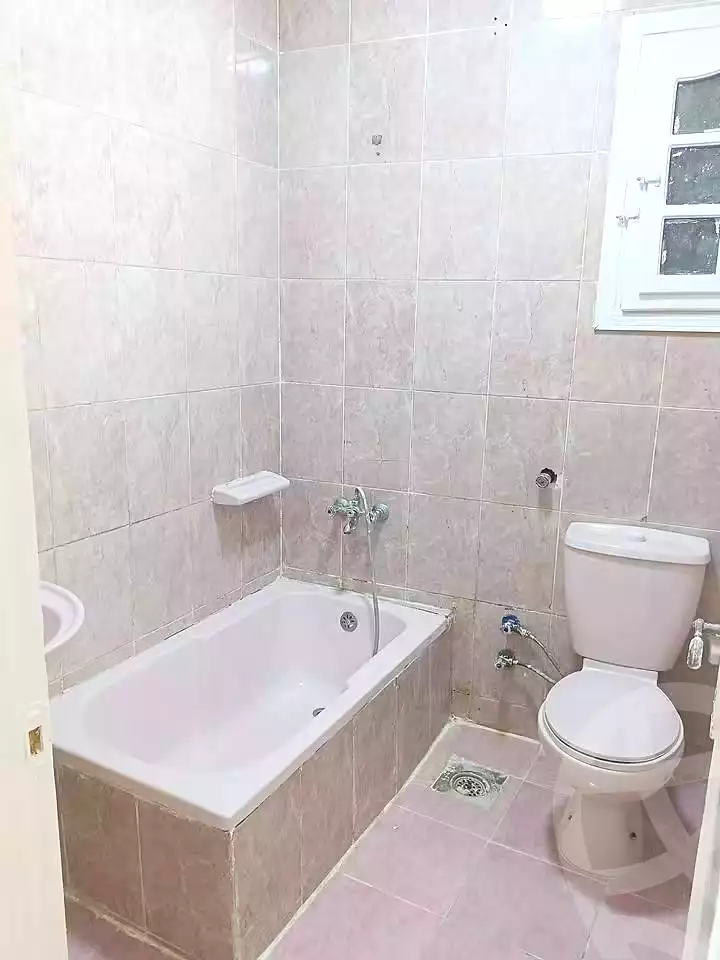 https://aqarmap.com.eg/ar/listing/7308596-for-sale-alexandria-al-agamy-shataa-el-nakheel