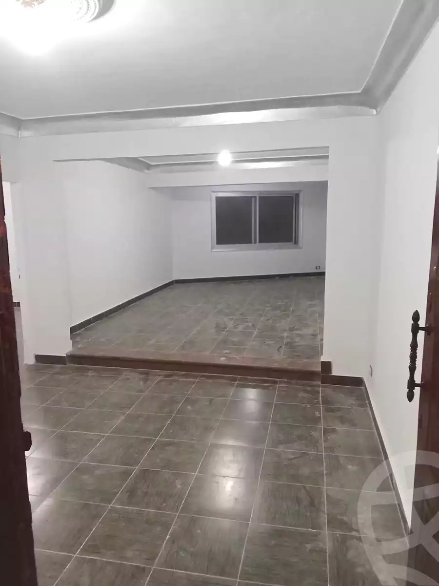 https://aqarmap.com.eg/ar/listing/7308784-for-sale-alexandria-al-agamy-el-hanouvel