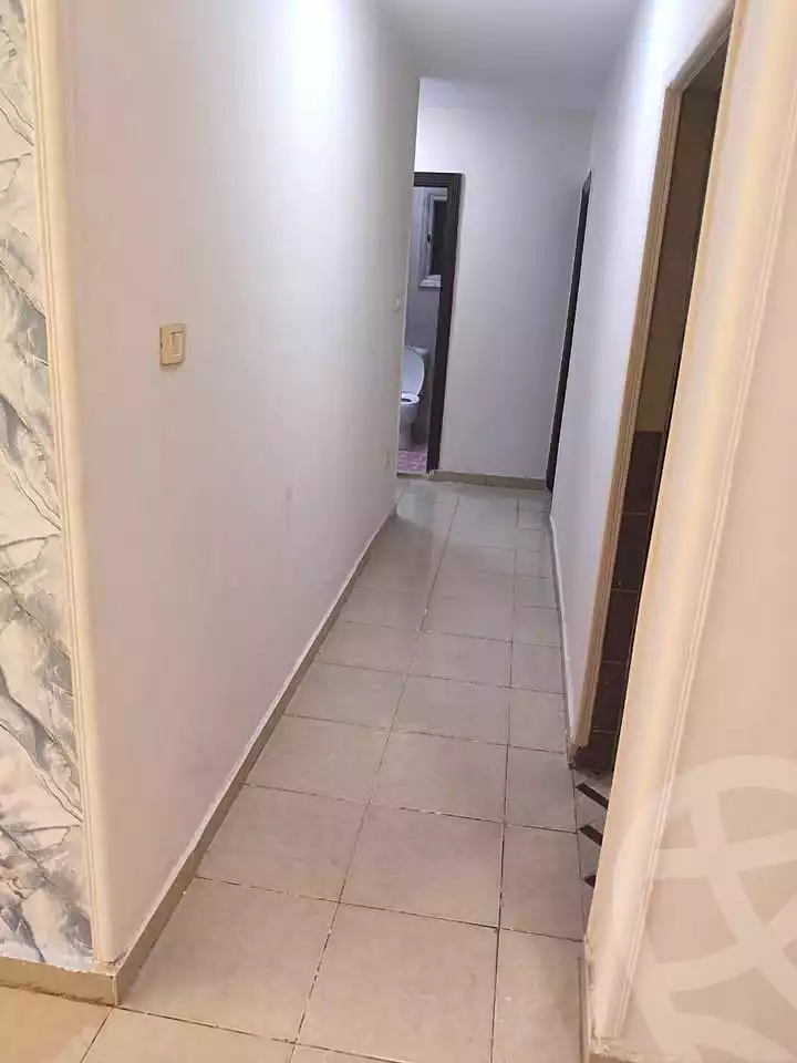 https://aqarmap.com.eg/ar/listing/7308881-for-sale-alexandria-sydy-bshr-sydy-bshr-bhry-gamal-abd-el-nasir-st